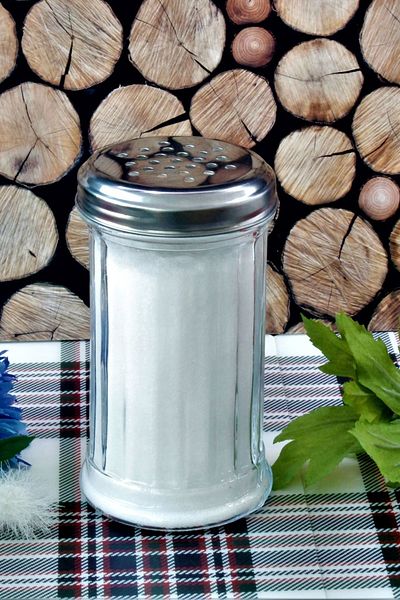 Ün-Ev Single Glass Spice-Powdered Sugar Bowl