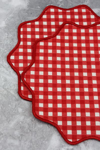 WEARE2 Red Plaid Gingham Embroidered 2-Piece Cocktail Napkin