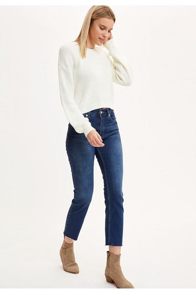 DeFacto Cool Relax Fit Crop Knitwear Sweater