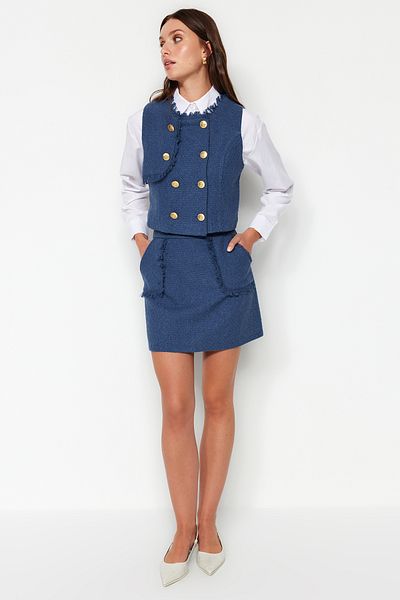 Trendyol Collection Indigoblaue, geknöpfte Tweed-Weste TWOAW24YE00062
