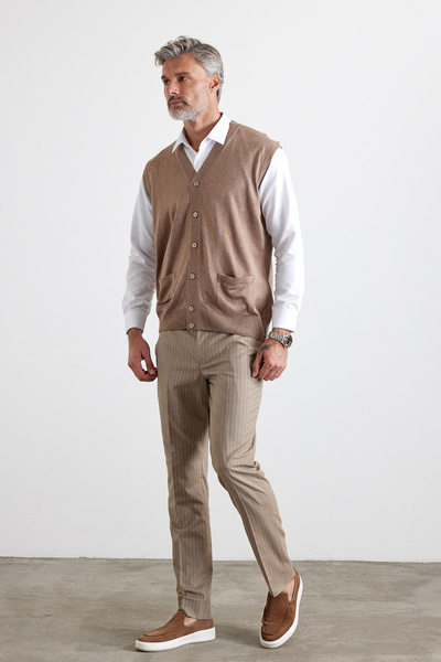 Livio Ferri Класически трикотажен елек с джоб и копчета