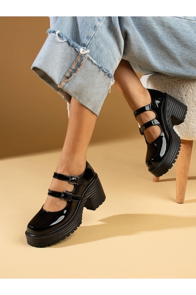 Alemdar Shoes Жіночі мокасини з чорної лакованої шкіри LUNA