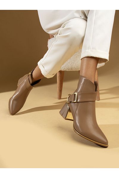 Alemdar Shoes Γυναικείες μπότες ALICE Mink - Λεπτομέρεια πόρπης