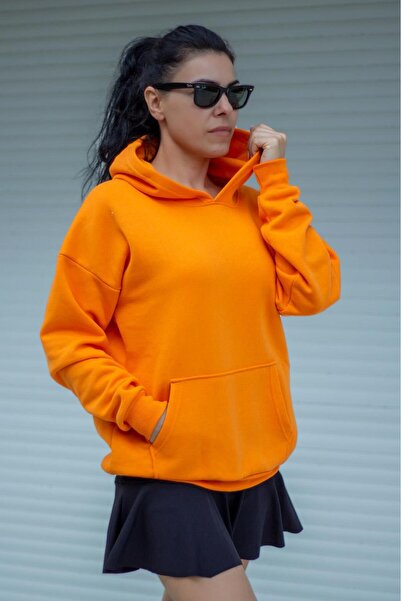 Azıcık Akıllı Kadın Turuncu Basic 3 Üç İplik Ekstra Kalın Kapüşonlu Kanguru Cep Uzun Kollu Sweatshirt 23KSWTUCPL