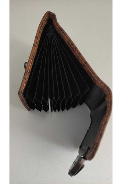 firdevsi hobi Accordion Card Holder wallet - Locked