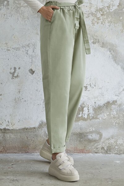 InStyle Norisa Belted Gabardine Carrot Trousers - Green