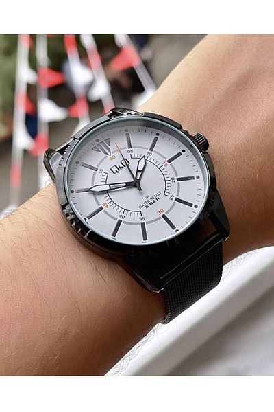 Q&Q Men's Wicker Cord Wristwatch
