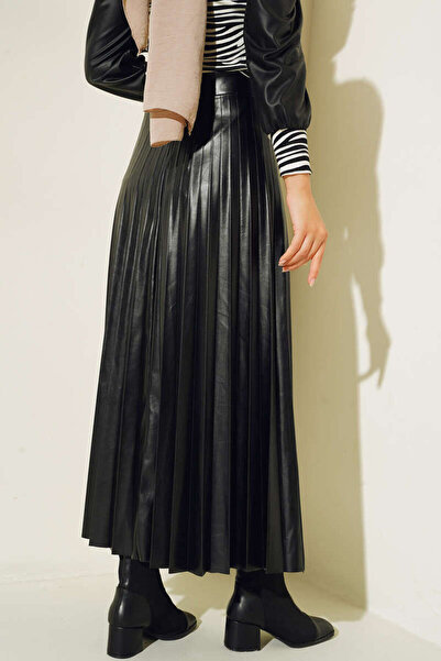 VOLT CLOTHİNG Dámská skládaná sukně s koženým vzhledem