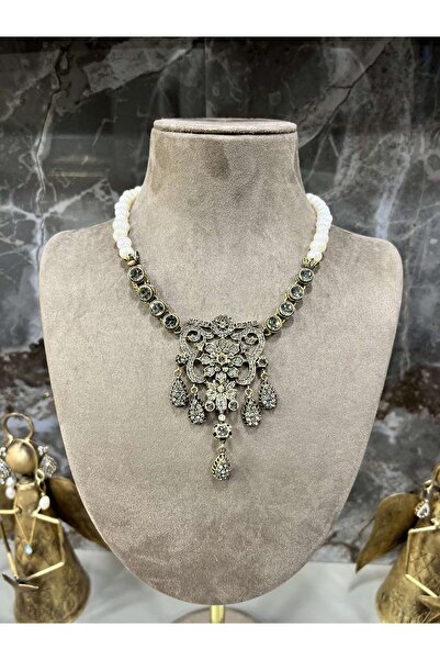 Zeynep Özkan Tasarım Gerçek İnci Elmas Montür Diamond Koyu Zirkon Taşlı Gerdanlık (Gelin Hediyelik)