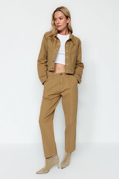 Trendyol Collection High Waist Camel Pleated Straight Jeans - Brown Twoaw24Je00191