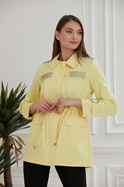 Trenç Boncuk İşleme Detaylı Kadın Trençkot