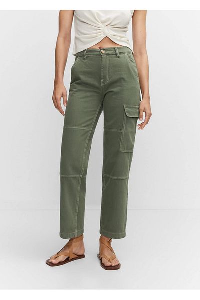 MANGO Woman Cargo-Jeanshose mit Taschen
