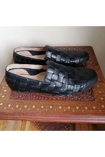 Butik Tülin Unisex Leather Black Rubber Sole Loafer with Elastic Sides