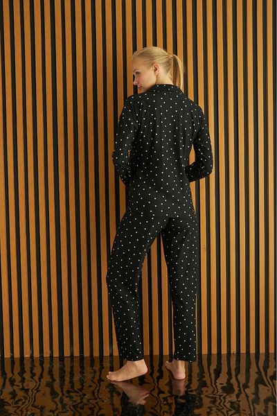 Pijamoni SET DE PIJAMALE PIAJAMALE PENTRU FĂMĂ 5660 - NEGRU