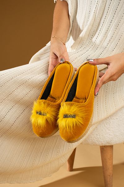 AGACE furry rhinestone closed front bundle dowry women's winter house slippers
