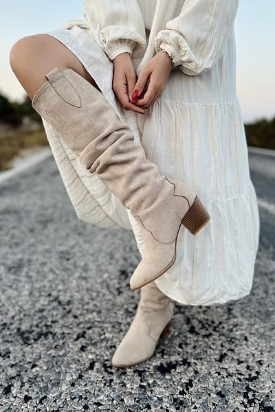 POLKA STORE Desert Long Below the Knee Western Suede Beige Nude Skin Ecru Mink Γυναικείες καουμπόικες μπότες με φυσούνα