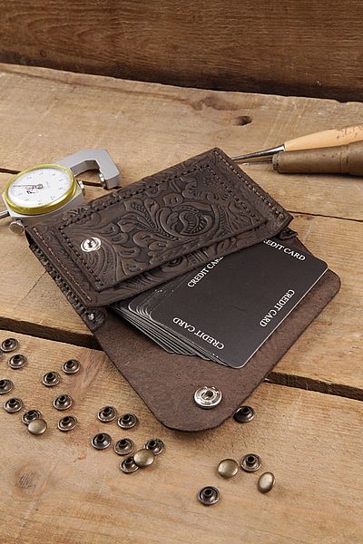New Coast Leather 1900's Ръчно изработен дамски портфейл от естествена кожа в кафяво