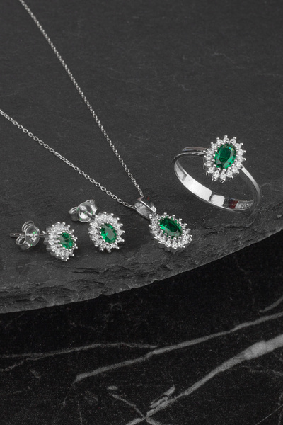 byess 925 Ayar Gümüş Yeşil Zirkon Taşlı Oval Set