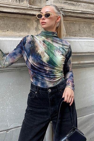 Swist Green Batik Pattern Half Turtleneck and Waist Draped Women's Blouse Crop