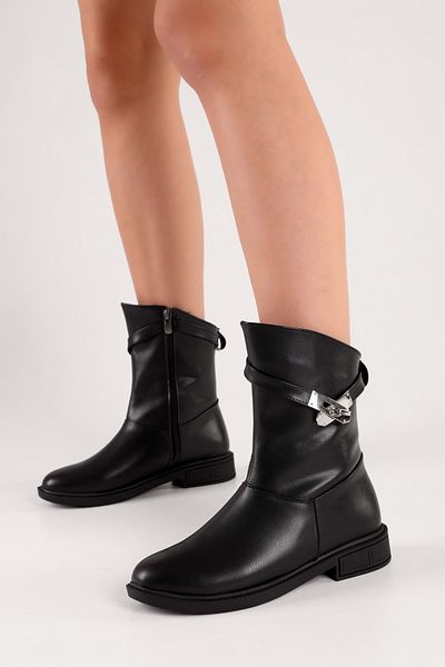 Shoeberry Γυναικείες Mayslie Μαύρες Πόρπες με Flat Heeled Boots Black Skin