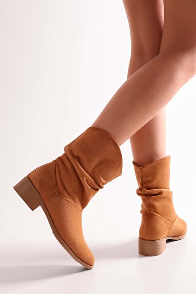 Shoeberry Γυναικείες μπότες Archie Tan Suede με ίσιο τακούνι Tan Suede