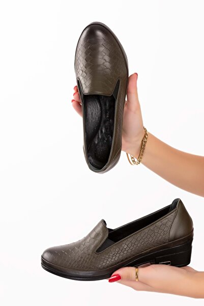 Gondol Hakiki Deri Kısa Topuklu Lastik Detaylı Ayakkabı Msa.65