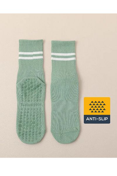 XTR Fitness - Professional Non-Slip Sole Socks For Yoga And Pilates Green