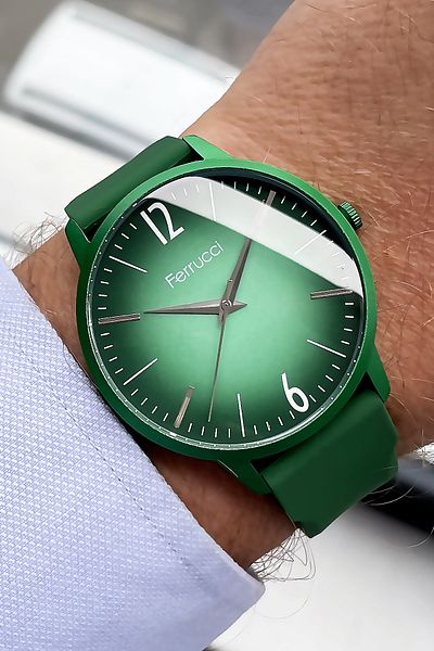 Ferrucci Unisex Wristwatch 3 Atm Waterproof Green Color Silicone Band Aluminum Case FRE2028C3