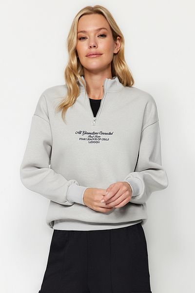 Trendyol Collection Gray Thick Fleece Inside Zippered Stand Collar Oversize/Wide Fit Knitted Sweatshirt TWOAW24SW00127