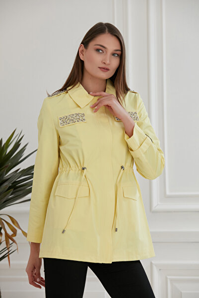 Trenç Boncuk İşleme Detaylı Kadın Trençkot