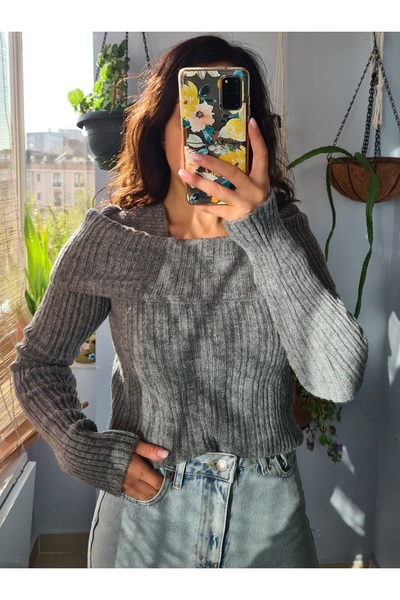 Ece Kahraman Madonna Yaka Kazak