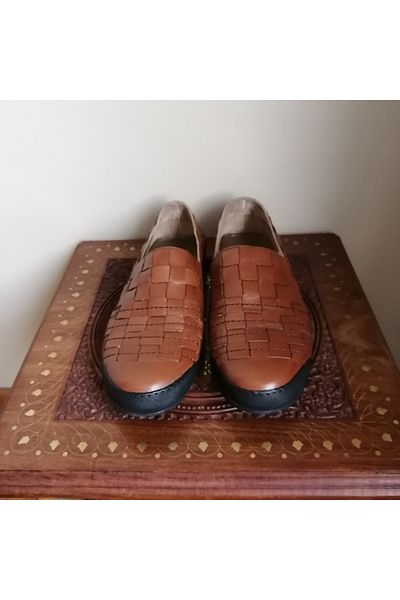 Butik Tülin Unisex genuine leather hand-knitted tan with elastic sides very soft flexible rubber sole loafer shoes