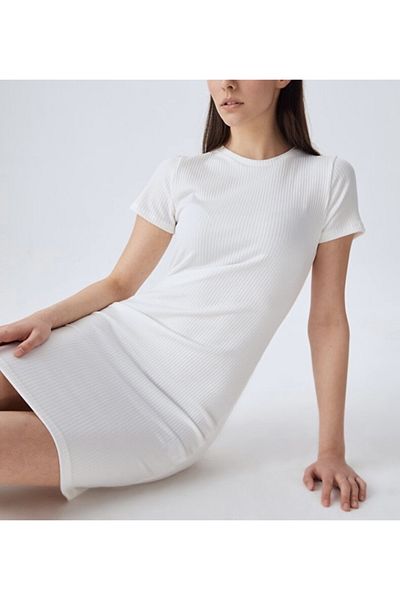 AYSİ COLLECTİON Μίνι ελαστικό πλεκτό φόρεμα με στρογγυλή λαιμόκοψη που ταιριάζει στο σώμα