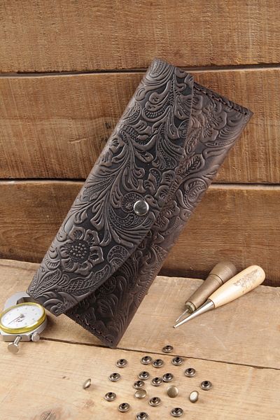 New Coast Leather 1900's Ръчно изработен дамски портфейл от естествена кожа в кафяво