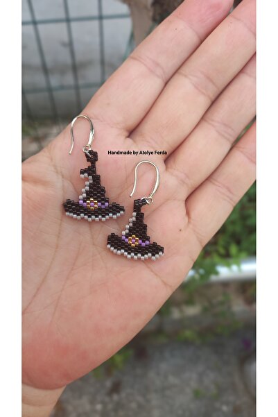 Atolye Ferda Miyuki Örme Haloween Temalı Cadı Şapkası Küpe