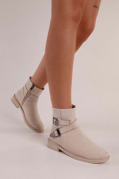 Shoeberry Sukie Beige Wildleder-Schnalle für Damen mit flachem Absatz Beige Wildleder