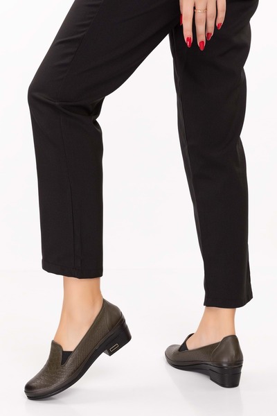 Gondol Hakiki Deri Kısa Topuklu Lastik Detaylı Ayakkabı Msa.65