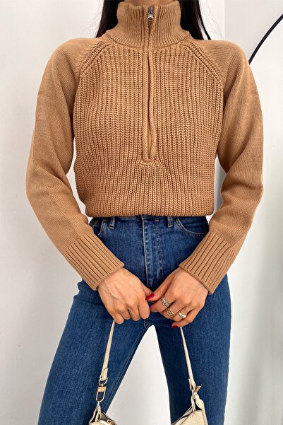 FEMELLE Women's Brown Standard Size Zippered Knitwear Sweater