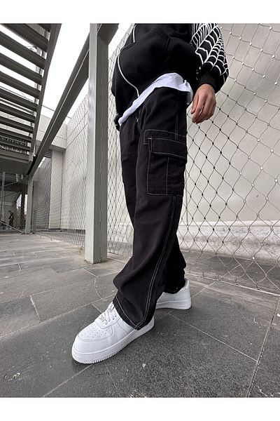 No362 Black Reverse Stitched Cargo Baggy Trousers