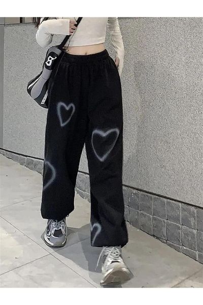 Planet Butik Black Heart Detail Tracksuit