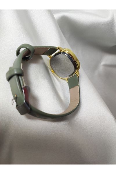 Ricardo Vogueaccessory Minimal- Vintage Sweet Green Women's Wristwatch