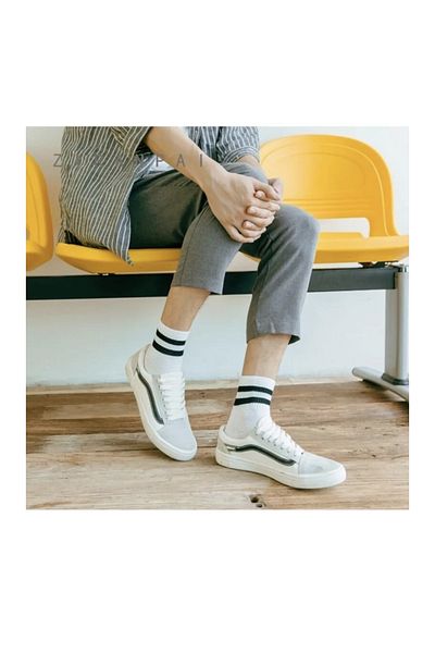 REYNBOO SOCKS 4 ζευγάρια Unisex λευκές κάλτσες πλένονται κολεγιακές κάλτσες με μαύρες ρίγες