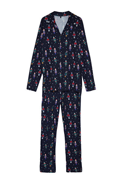 Trendyol Collection Sada pyžama s košilovým límcem v námořnické modré barvě na Nový rok – 100% bavlna, Regular Fit Tmnaw24Pt00048