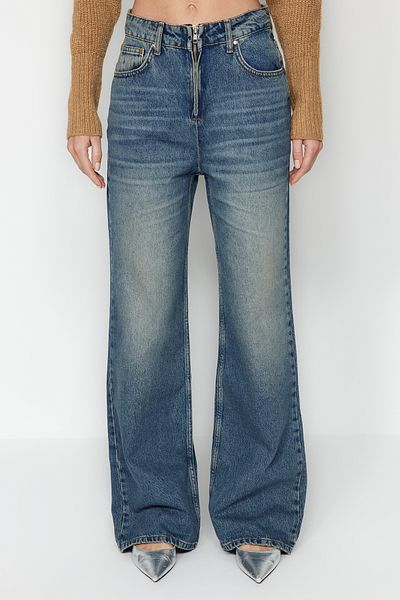 Trendyol Collection Blau – Vintage-Jeans mit weitem Bein und hoher Taille und blassem Effekt und Reißverschluss TWOAW24JE00315