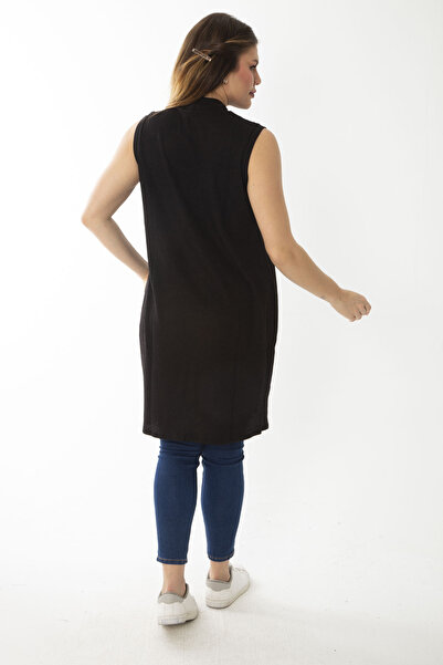 Şans Dámská velká černá košilka Látkový límec ke krku Dlouhá halenka bez rukávů 65N37096