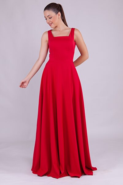 lovebox Kadın Atlas Kumaş Kare Yaka Kalın Askı Tasarımlı Maxi Boy Kırmızı Elb...