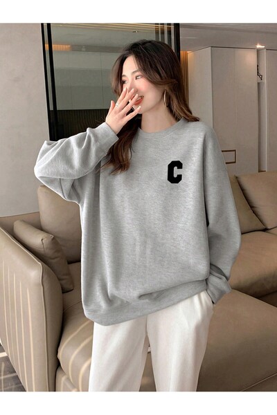 Tarzsokak Γραφικό σχέδιο με γράμματα, off-shoulder, oversize, σε γκρι απόχρωση