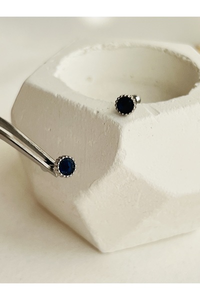 BY DİLEK ÇETİN ACCESSORY Çelik siyah renkli Kıkırdak helix Tragus piercing (1...