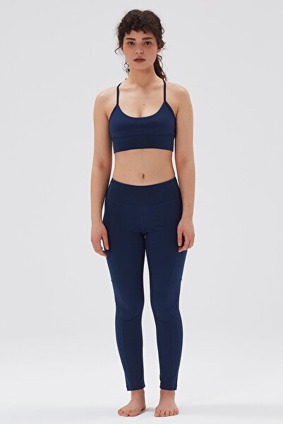 Comm-Ci Дълги спортни клинове с нормална талия и джоб Flora в тъмносиньо