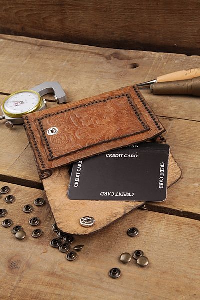 New Coast Leather 1900's Ръчно изработен дамски портфейл от естествена кожа в кафяво